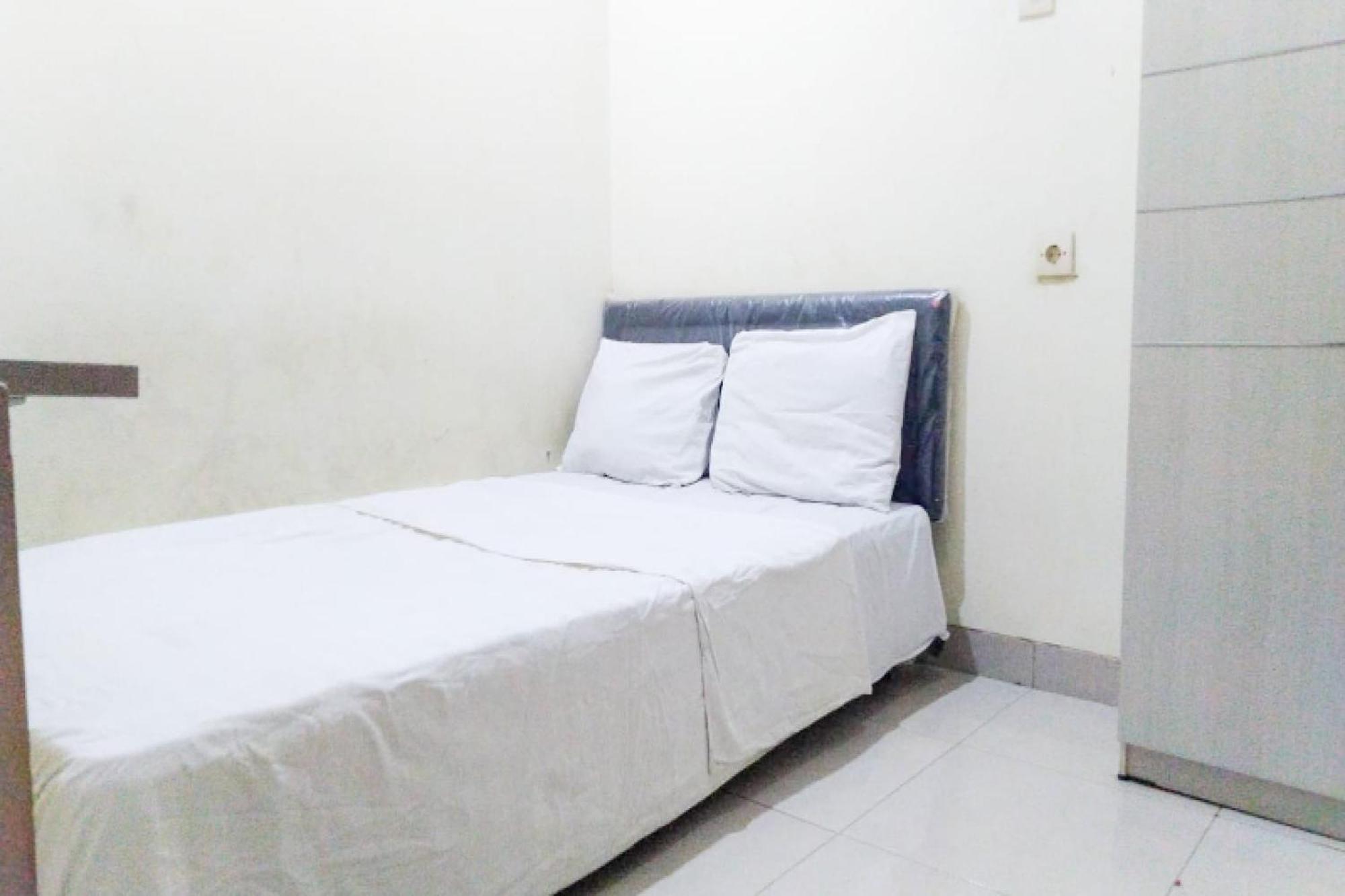 Spot On 91161 Jaya Syariah 2* Bandung